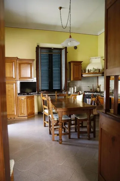 Villa Lilly, with private Garden and Parking, 800 mt to Lucca City center – Fotos 7